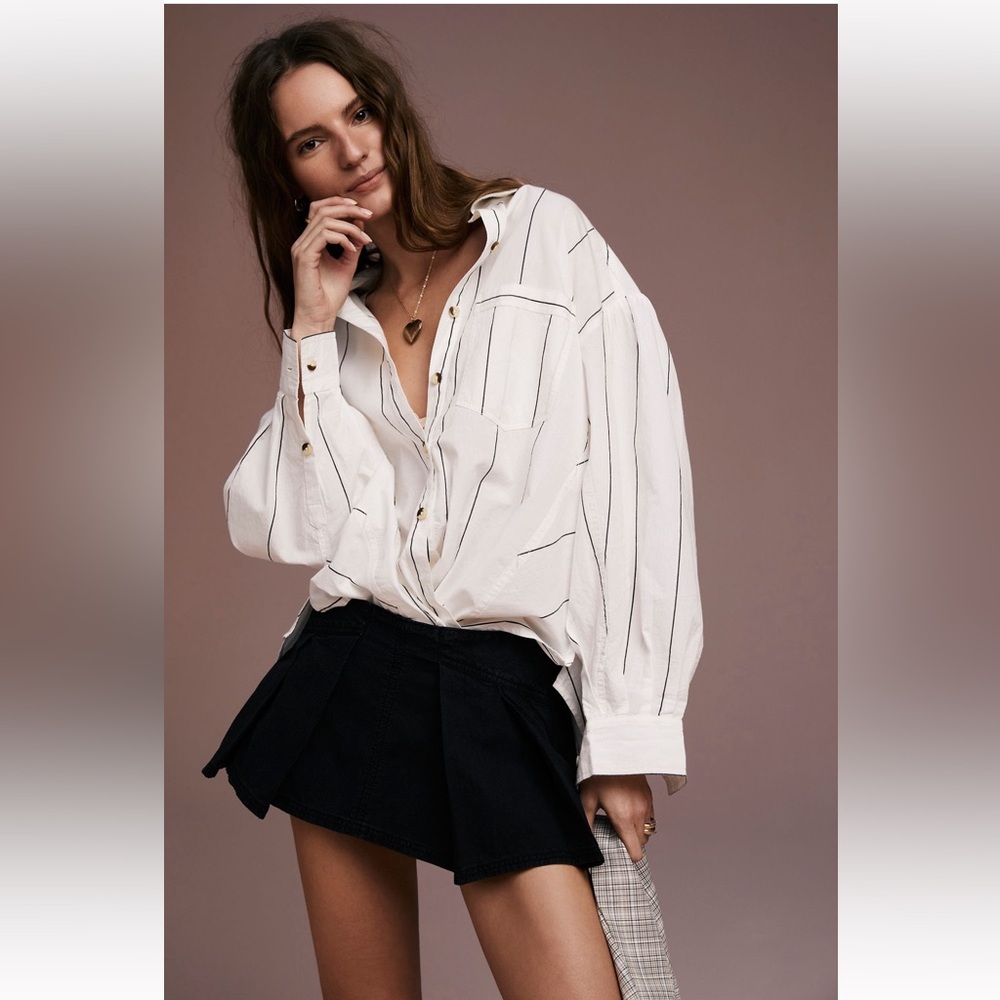 Free People We The Free Happy Hour Stripe Top

Minor wear, price reflects